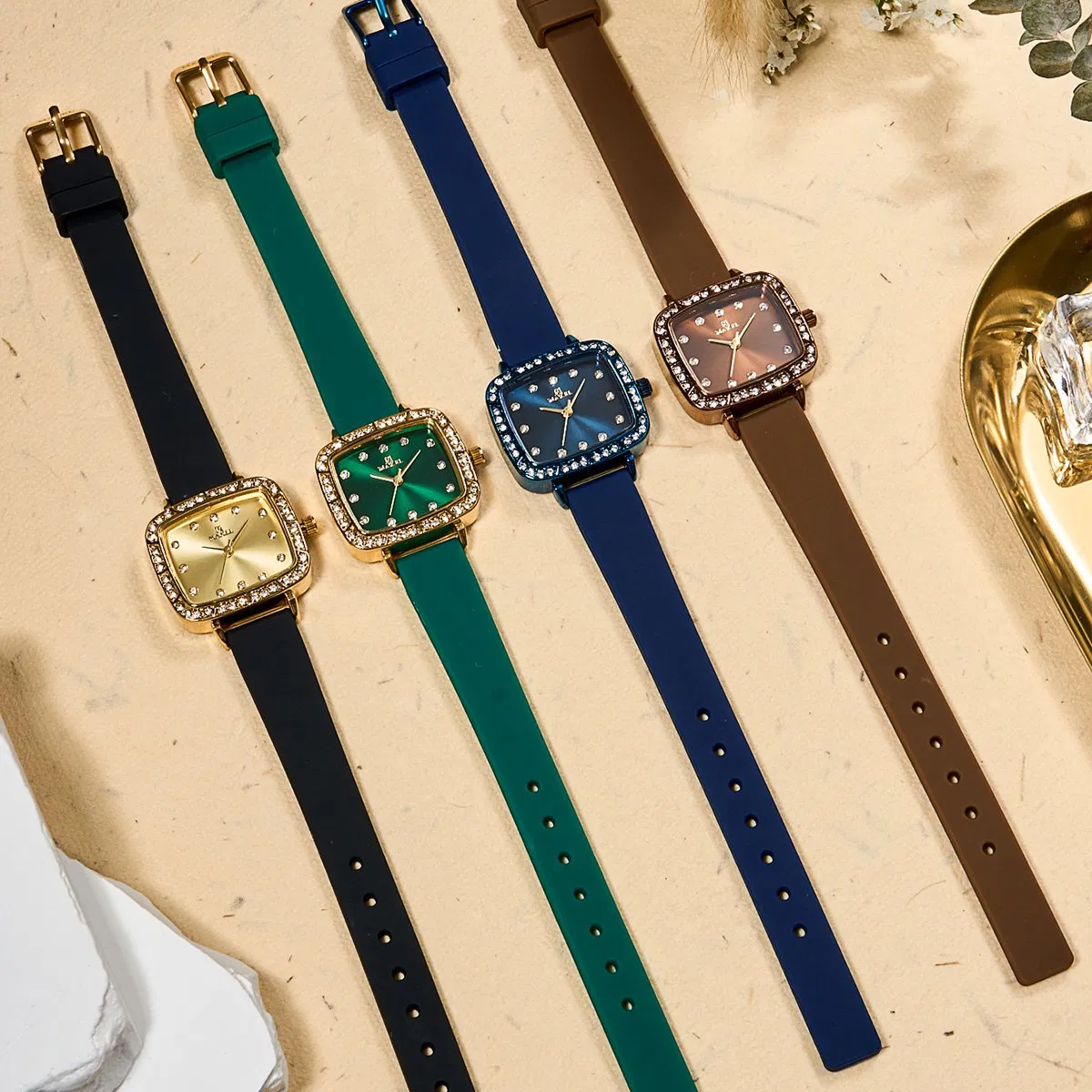 Wholesale Factory Silicon Watch for Promotion Lady Wrist Watch for Stock