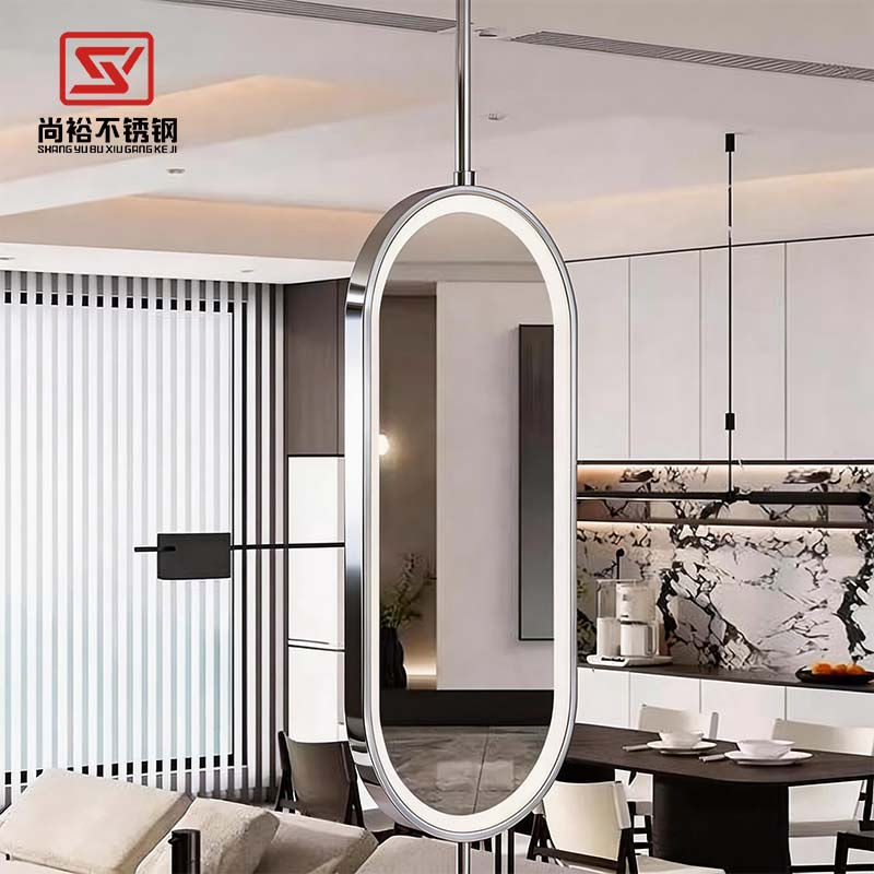 Зеркало для ванной с золотой стальной рамой и подсветкой