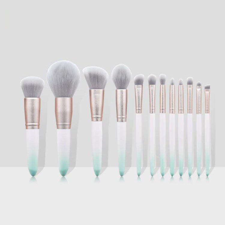 High Quality Makeup Brush Set Powder Brush Eyelash Brush Eye Shadow Brush Beauty Tools