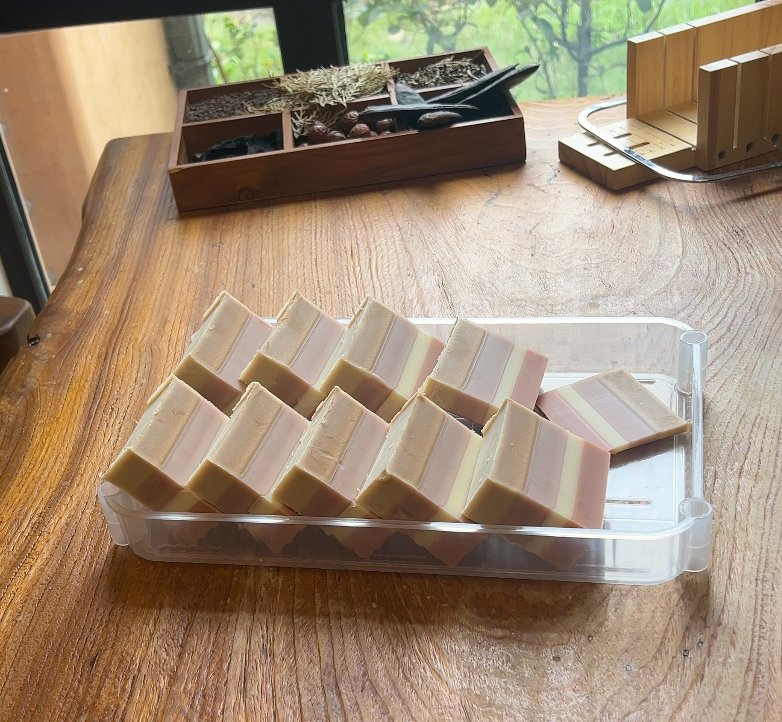 Customized Pure Herb Sourced Fragrant Body-Care Bath Soap