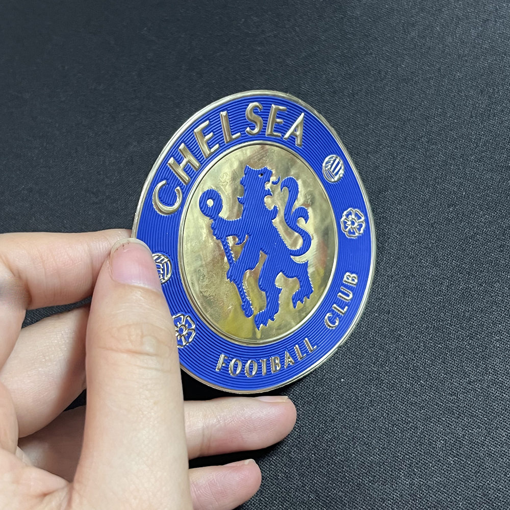 Этикетка силиконовая термопереводная 3D с логотипом