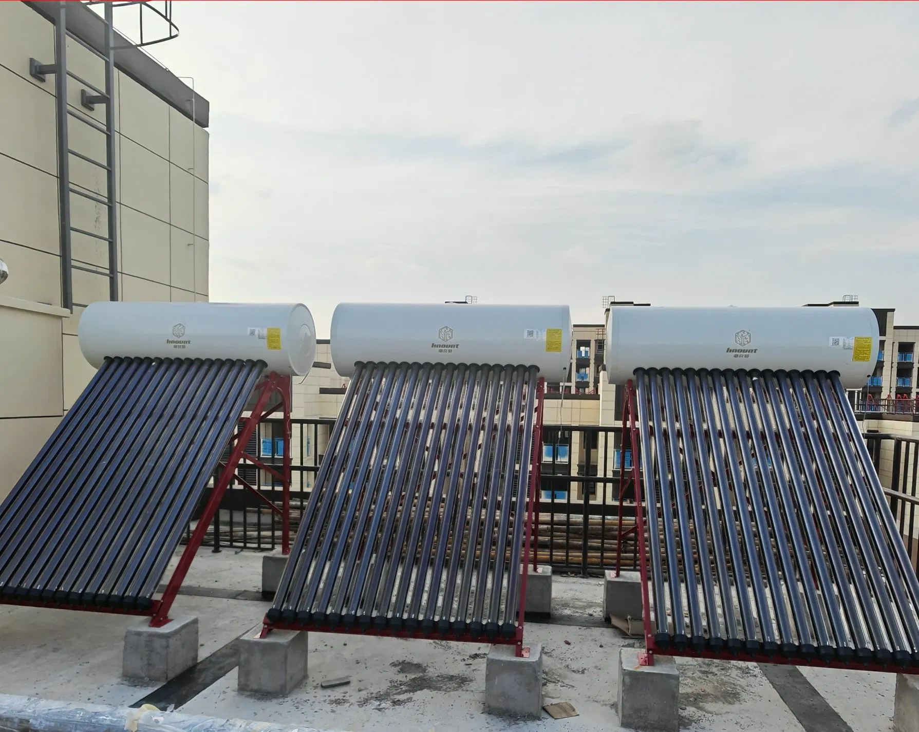 Солнечный водонагреватель 160л с медным тепловым каналом