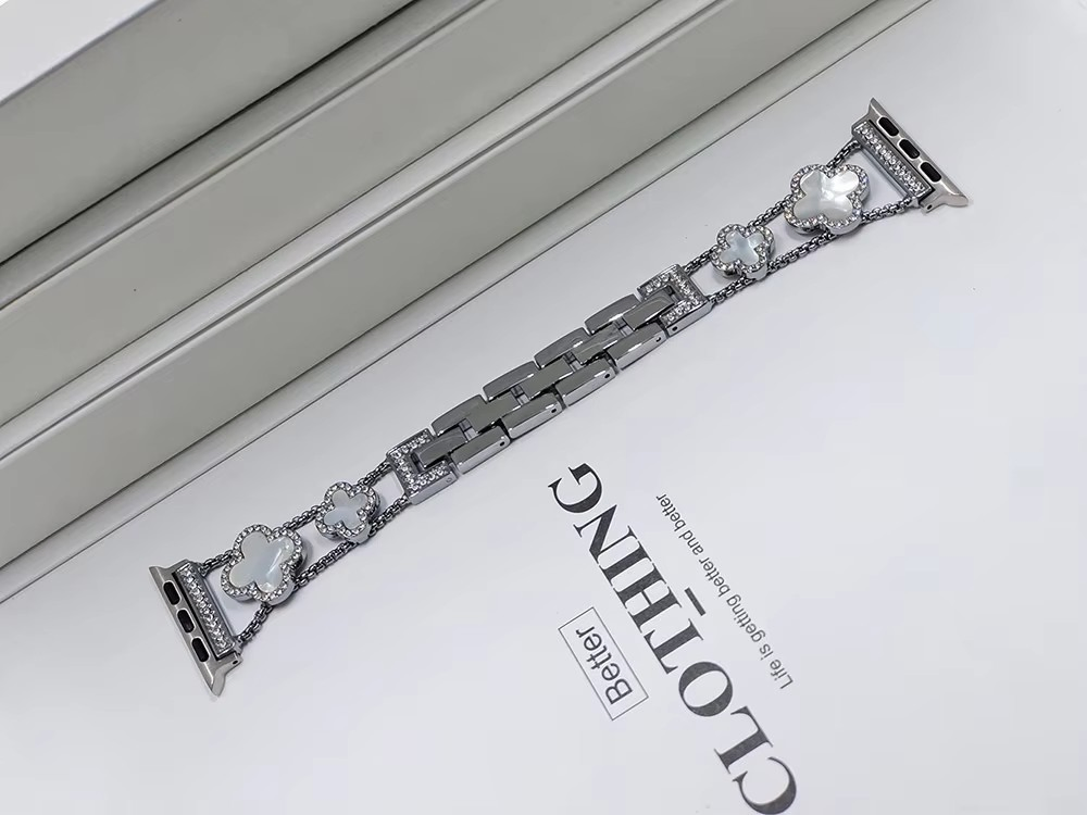 Fashion Metal Diamond Four Leaf Clover Watch Band/Strap for Female