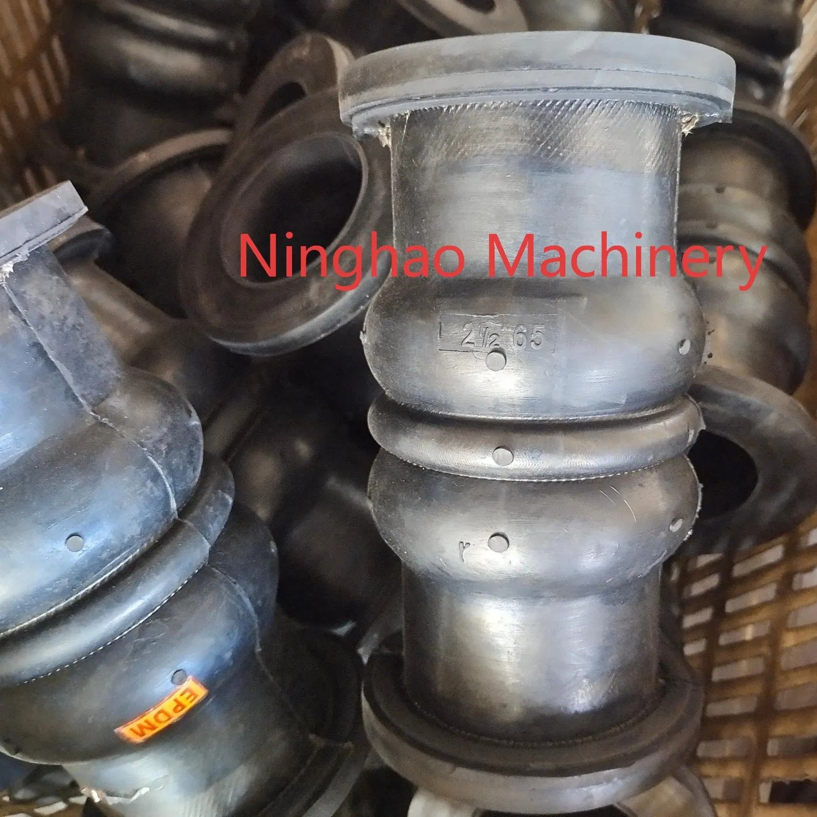 Threaded Rubber Expansion Joint for Water Systems