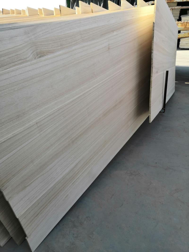 Factory Directly Supply Solid Timber Paulownia Board
