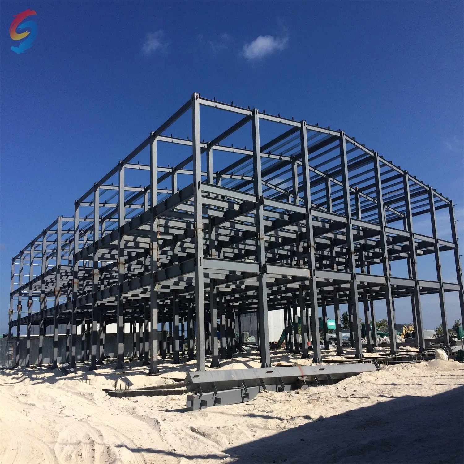 in China, Warehouses Are Constructed Using Prefabricated H-Shaped Columns and Beams From Welding Factories.
