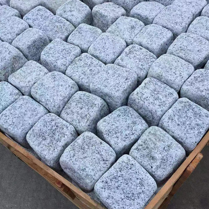 Light Grey/Dark Grey/Yellow G603/G654/G682 Natural Slate Marble Granite Cobbles/Pebbles Tumbled&Split Paving Stone for Garden Decoration Building Material Price