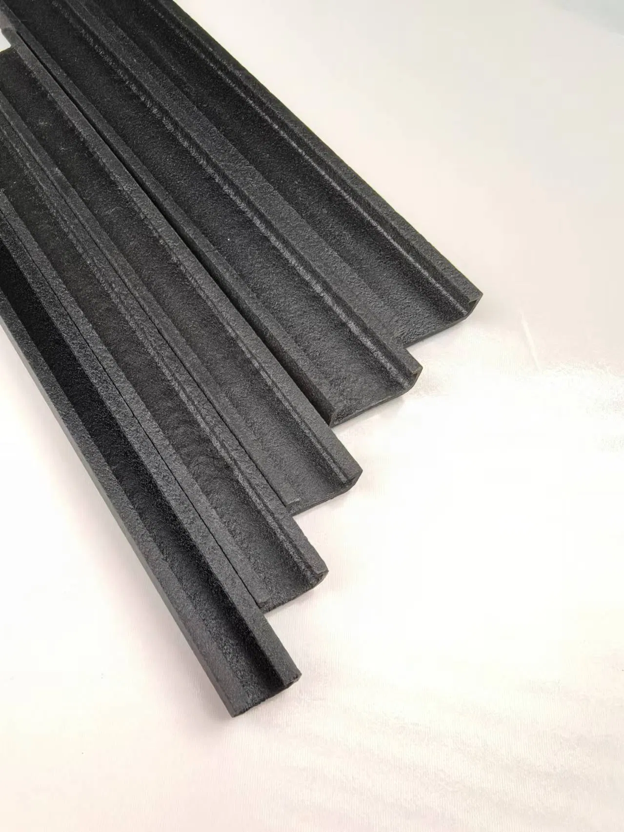 High-Performance Fireproof Spacer Bar for Decorative Glass Designs