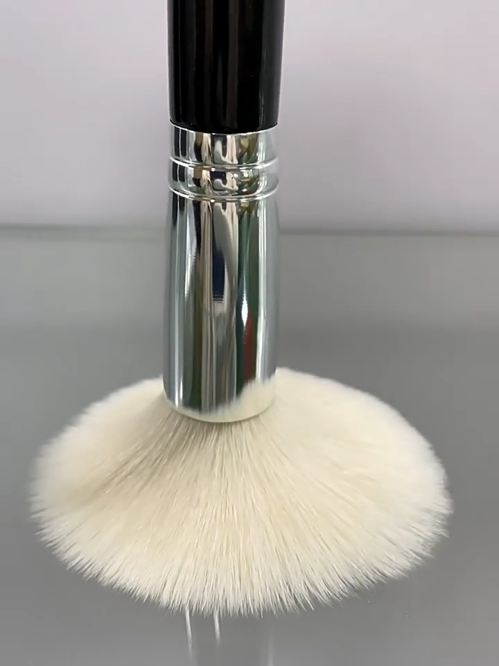 9-PC Set 2025 Fashion Mini Wood Handle Makeup Brush