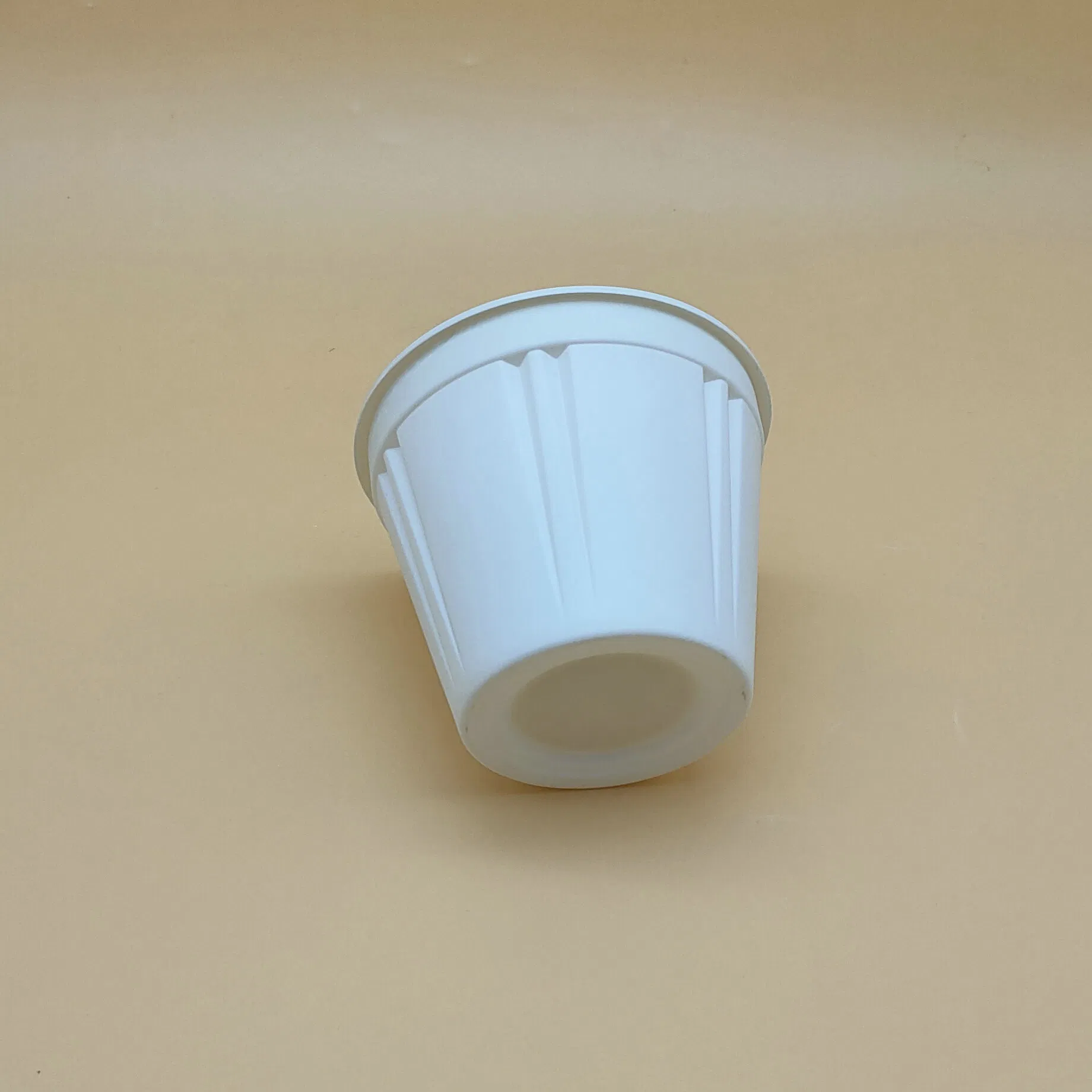 Medium Disposable Take out Soup Bowl Corn Starch Compostable 400ml Noodle Bowls with Caps