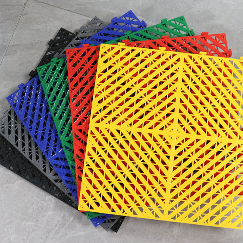 Interlocking Garage Floor Tiles in Modern Patterns for Professional-Grade Flooring