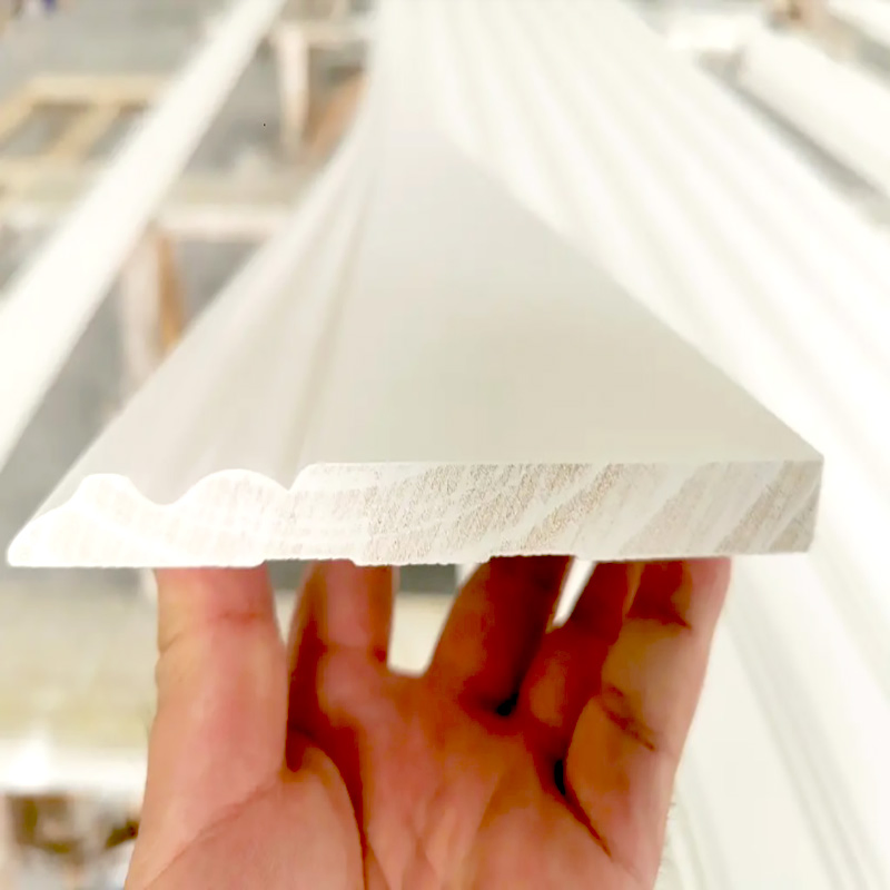 Factory Direct Sales White Primed Baseboard Solid Wood Mouldings