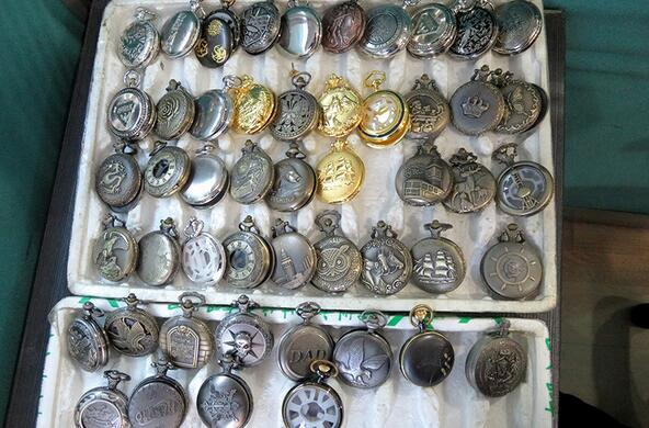 Promotion Japan Movement Quartz Antique Pocket Watches with Metal Chain