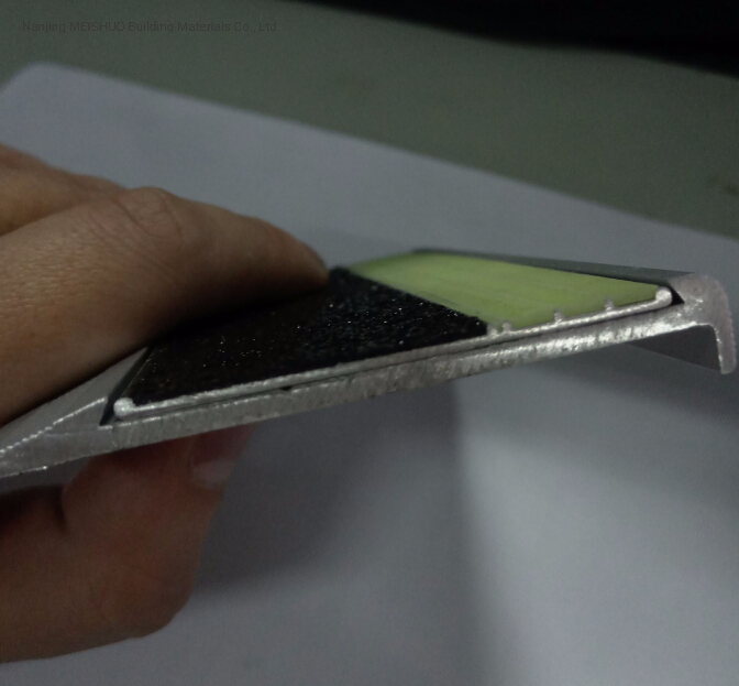 Luminous Lighted Glow in The Dark Stair Tread Step Nosing