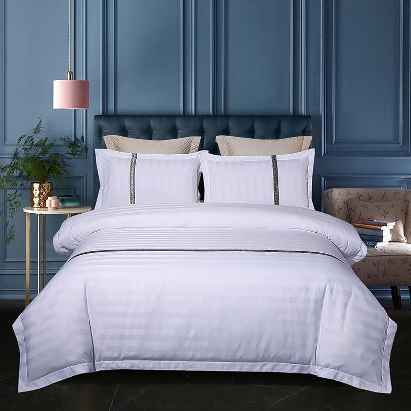White Hotel Textiles Solid Color ODM/OEM Custom Microfiber Polyester 4 Pieces Stain Stipe Duvet Quilt Cover Bed Sheets Guangdong Hotel Bedding Set Wholesale