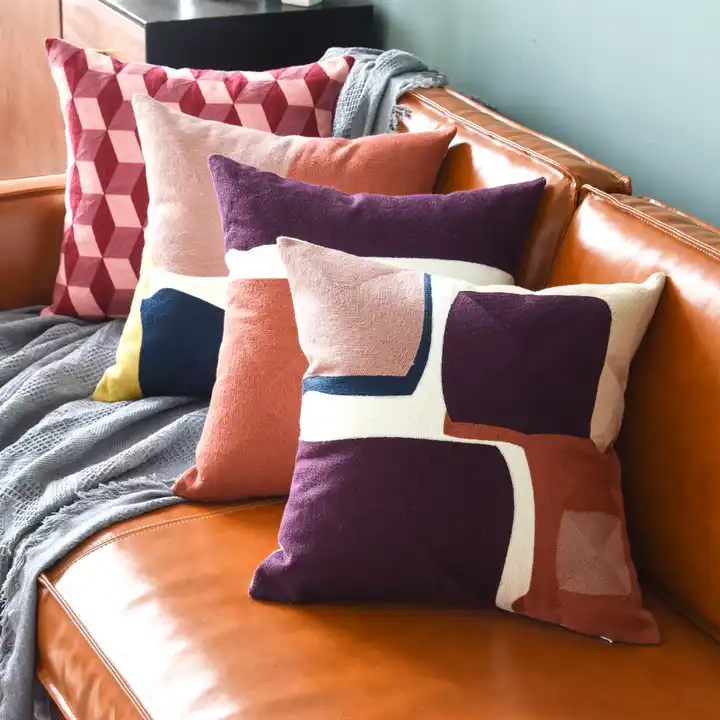 Xinlan Simple Pillow Case Custom Fashion Printed Pillow Cover High Quality Soft Cushion Cover Custom