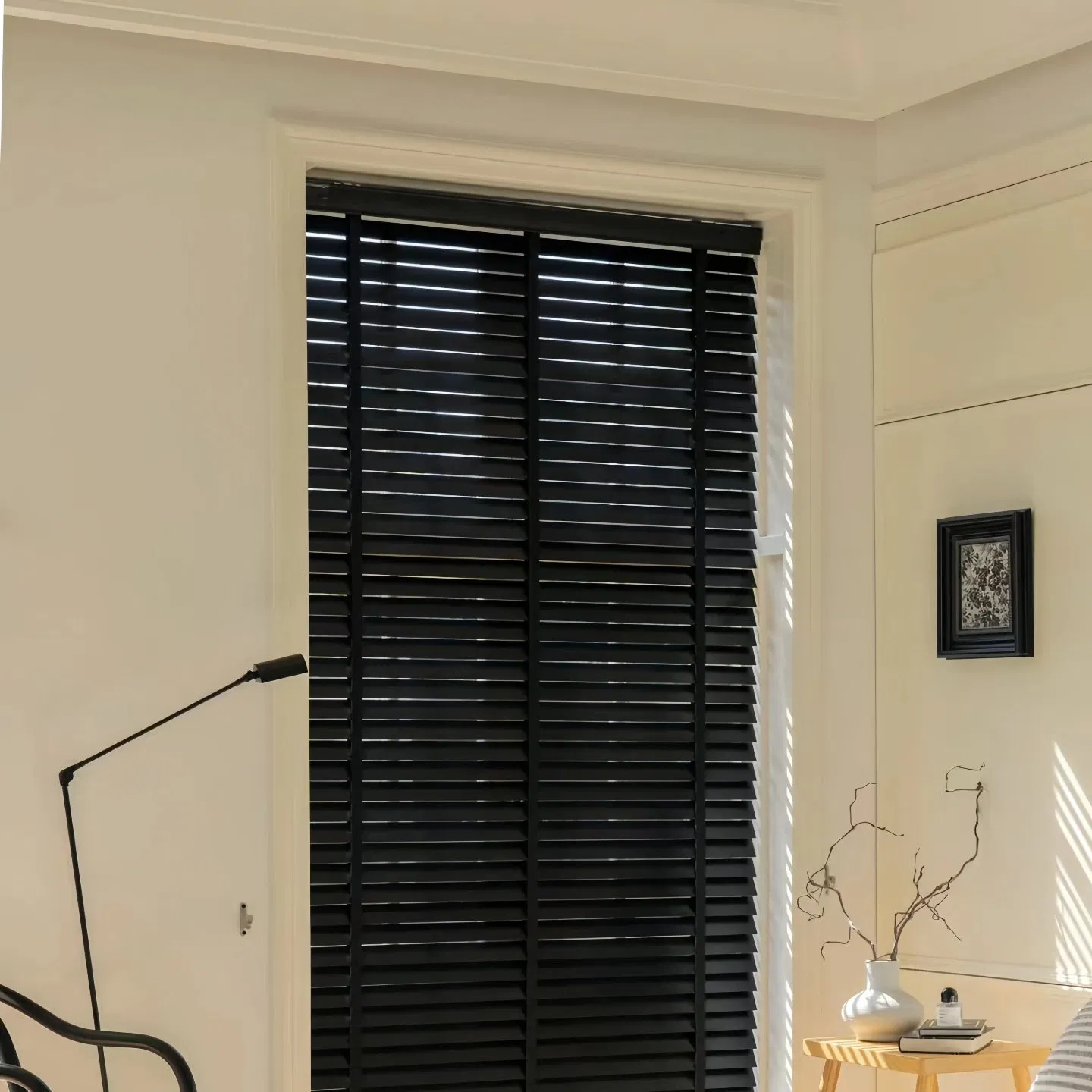 Durable Light-Blocking Privacy Control Solid Wood Adjustable Venetian Blind Slats Wooden Blinds for Windows Curtain Readymade Blinds