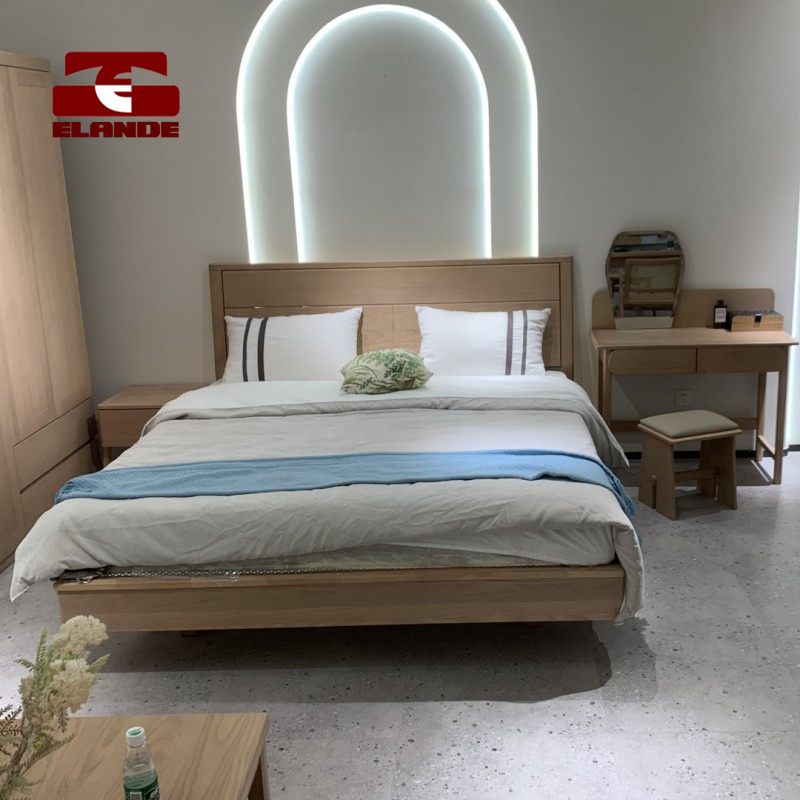 Диван-кровать массив дерева