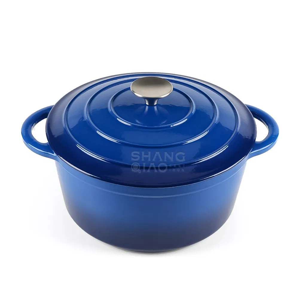 Эмалированная чугунная кастрюля-голландка