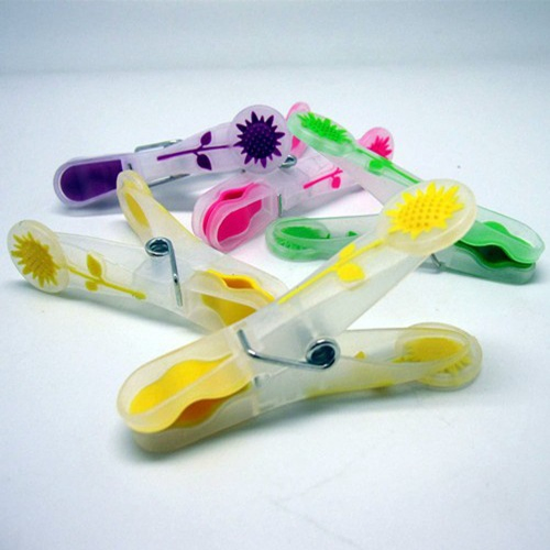 Rose Pattern Non-Slip Plastic Clothes Pegs with Soft TPR Grip