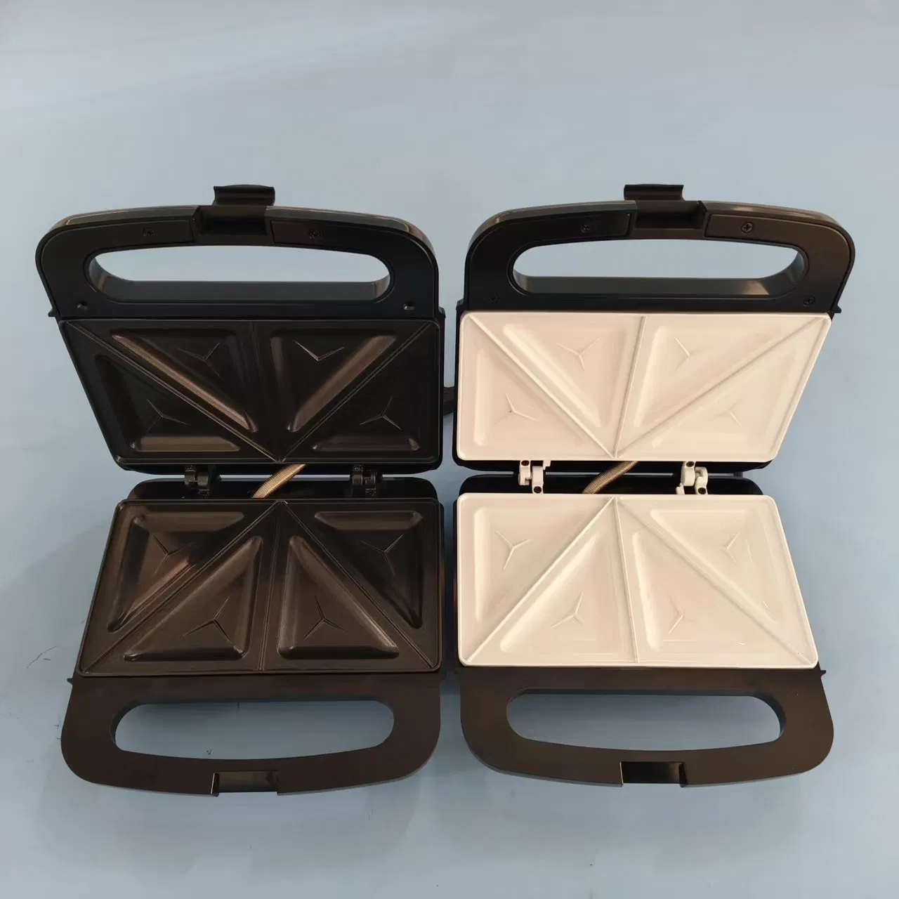 Electric Sandwich Maker with Non-Stick Plates, Indicator Lights, Easy to Clean and Store, Perfect for Cooking Breakfast, Grilled Cheese, Tuna Melts and Snacks