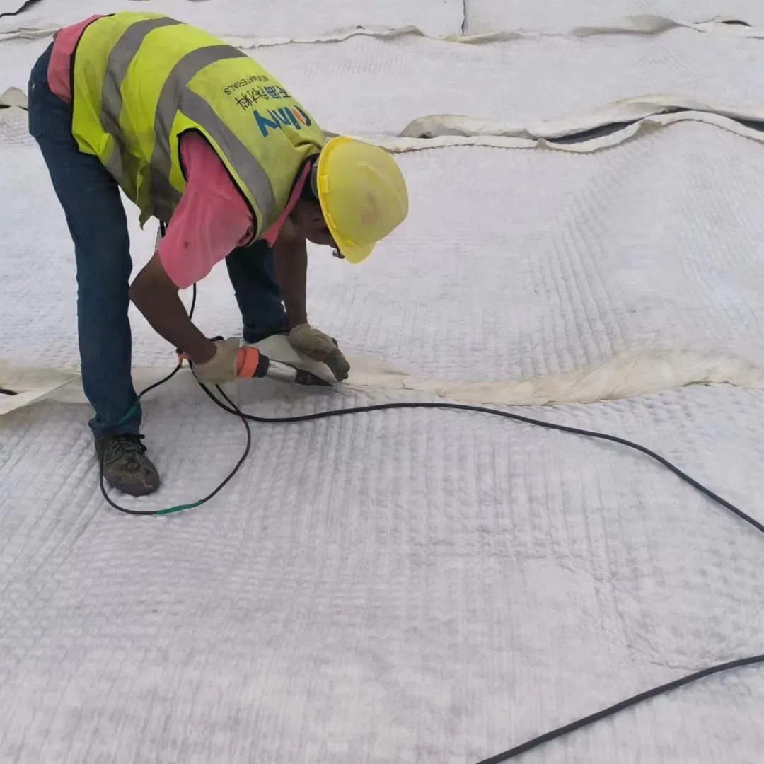 1mm Geomembrane 1.2mm 1.5mm Thickness Recycled Material HDPE Dimple Membrane