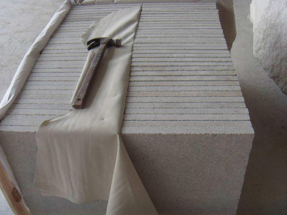 G681polished or Honed Granite Tiles for Floor and Wall