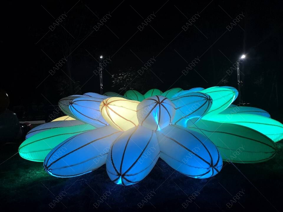Large Event Chrysanthemum Advertising Inflatable with Lights for Party
