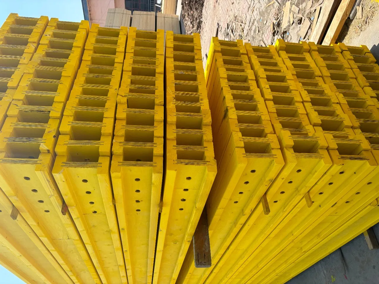 Concrete Formwork H20 Wood Beam Scaffolding Construction Timber I-Beam