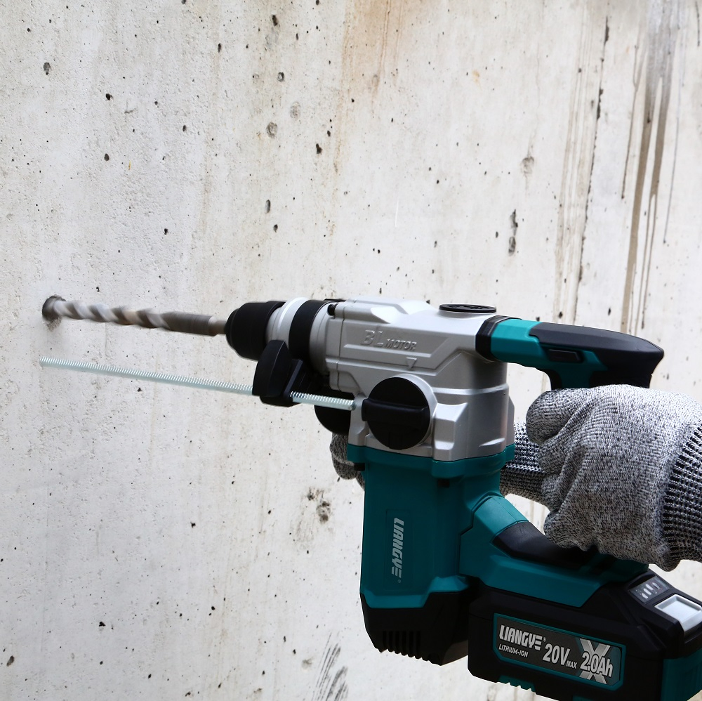 Аккумуляторный перфоратор SDS Plus 2.2 Дж