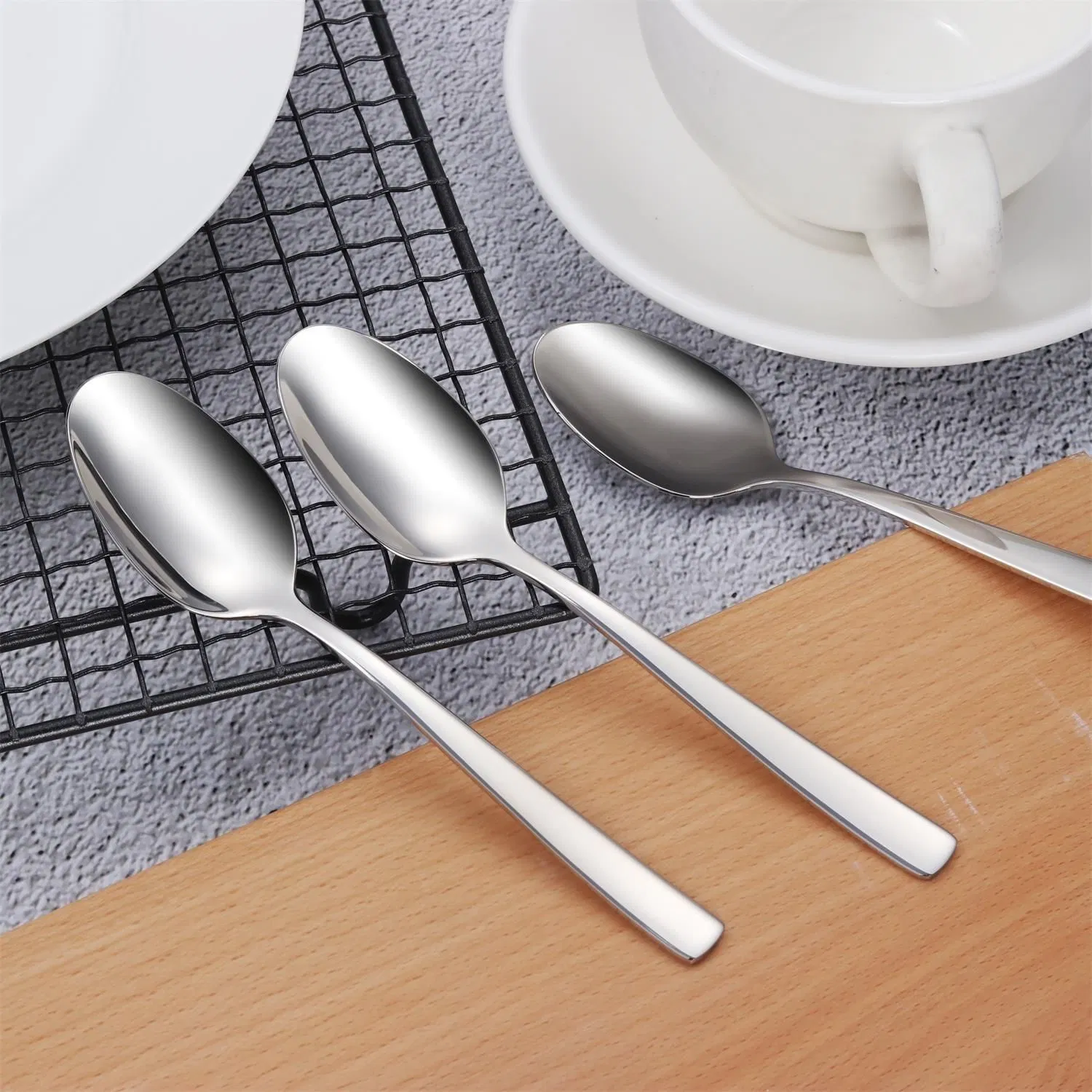 Wholesale Reusable Luxury Spoons Forks and Knives Stainless Steel Flatware Cutlery Set
