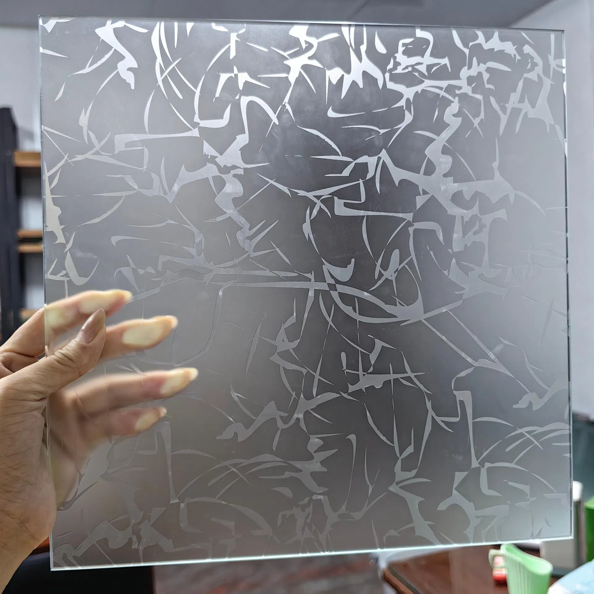 3mm to 15mm Designed Decorative Acid Frosted Etched Glass