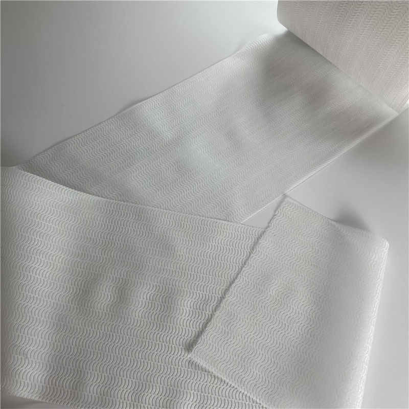 China Manufacturer Hot Selling Ss SSS Spunbond Fabric Hydrophilic Nonwoven Fabric
