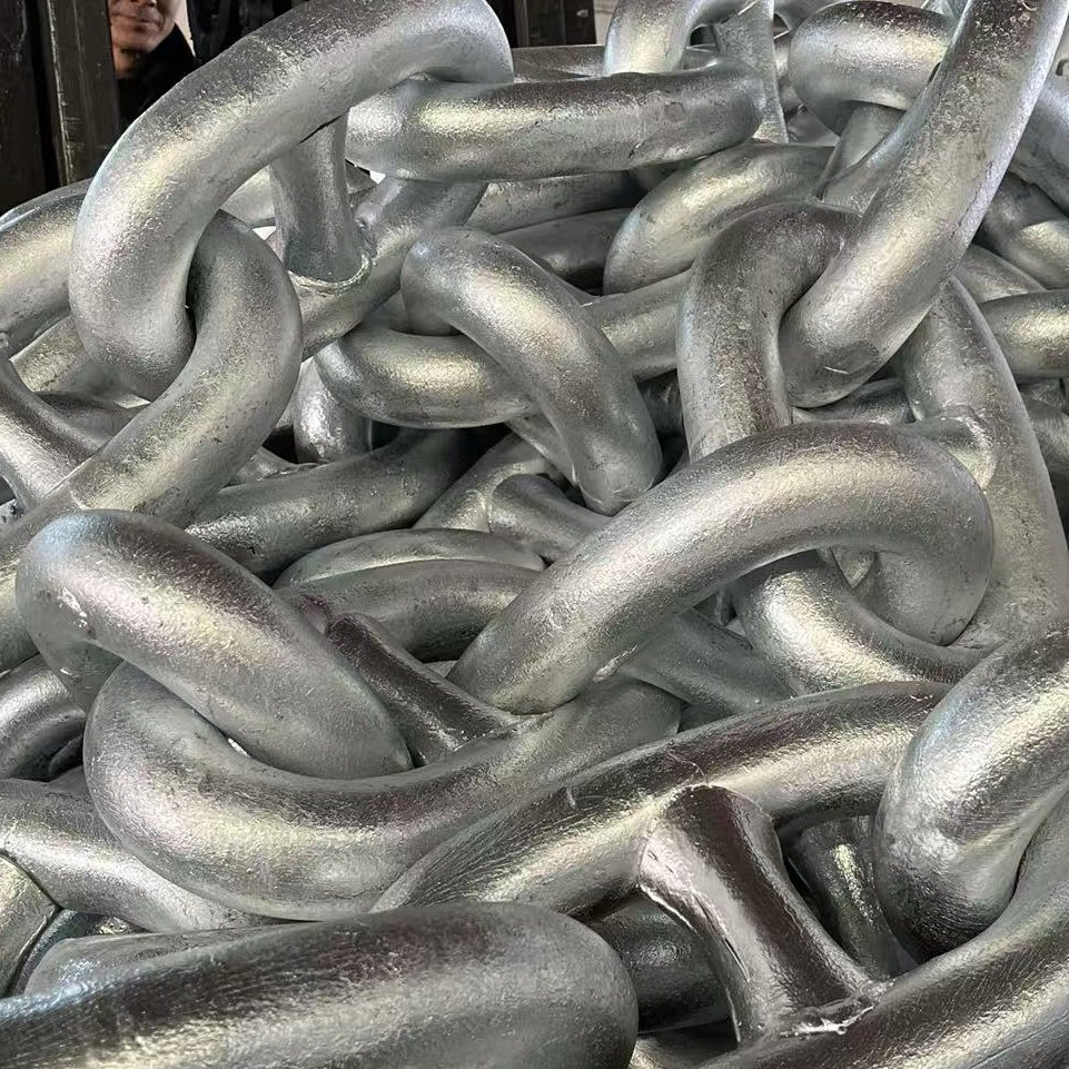 Grade 2/3 Black Painting/HDG High Loading Stud/Studless Link Chain Anchor Chain for Marine/Shipyard/Buoy/Floating/Fishing/Mooring Offshore