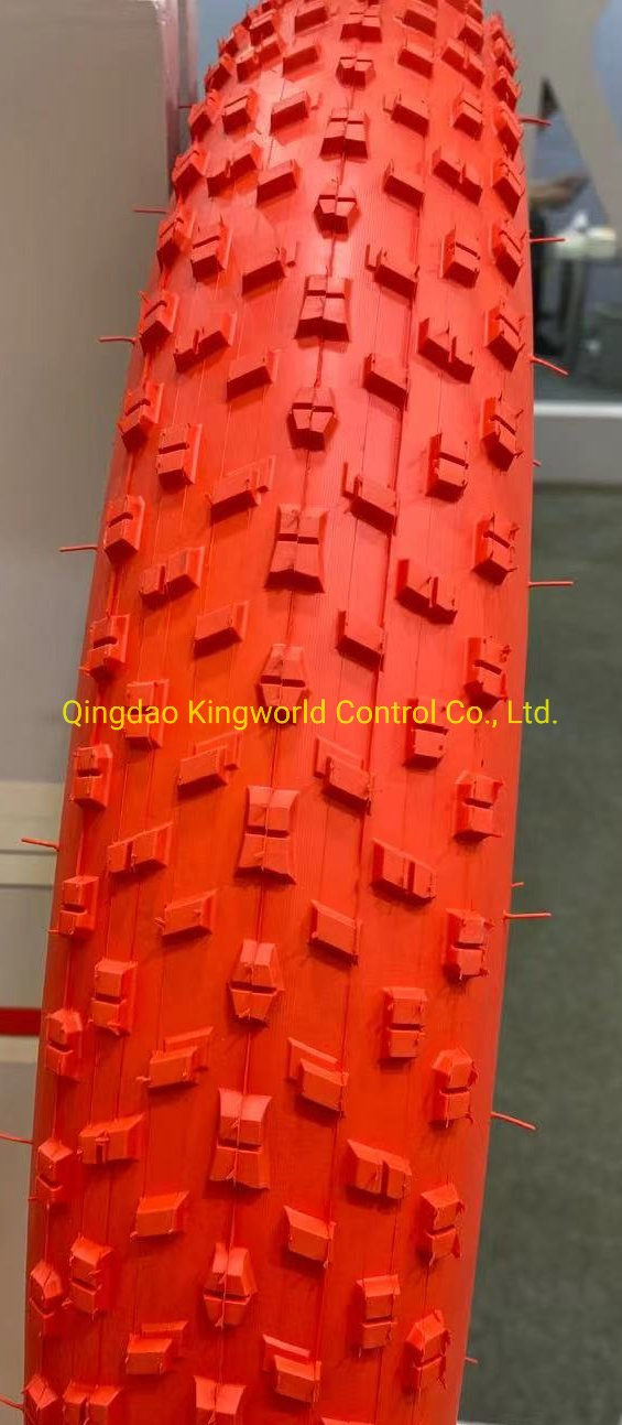 Резиновая покрышка для горного велосипеда с цветным рисунком