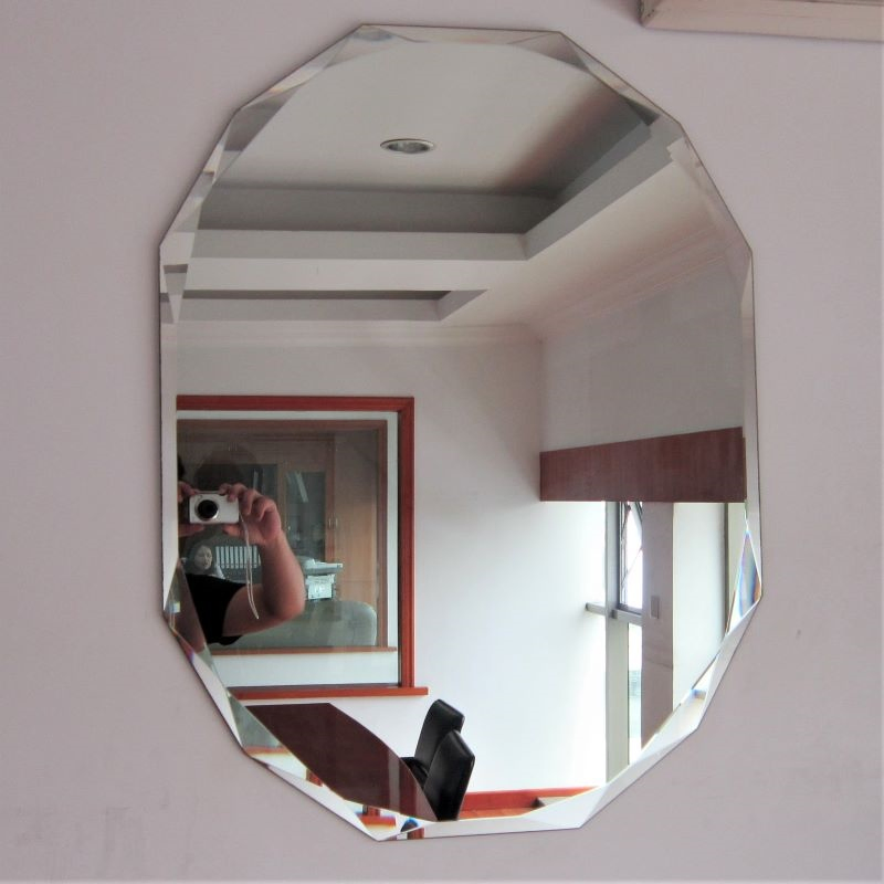 Home LED Mirror Decor Free Standing Full Length Dressing Mirror/Bathroom Mirror/Tempered Glass Mirror Sheet/Aluminum Mirror /Silver Mirror /Copper-Free Mirror