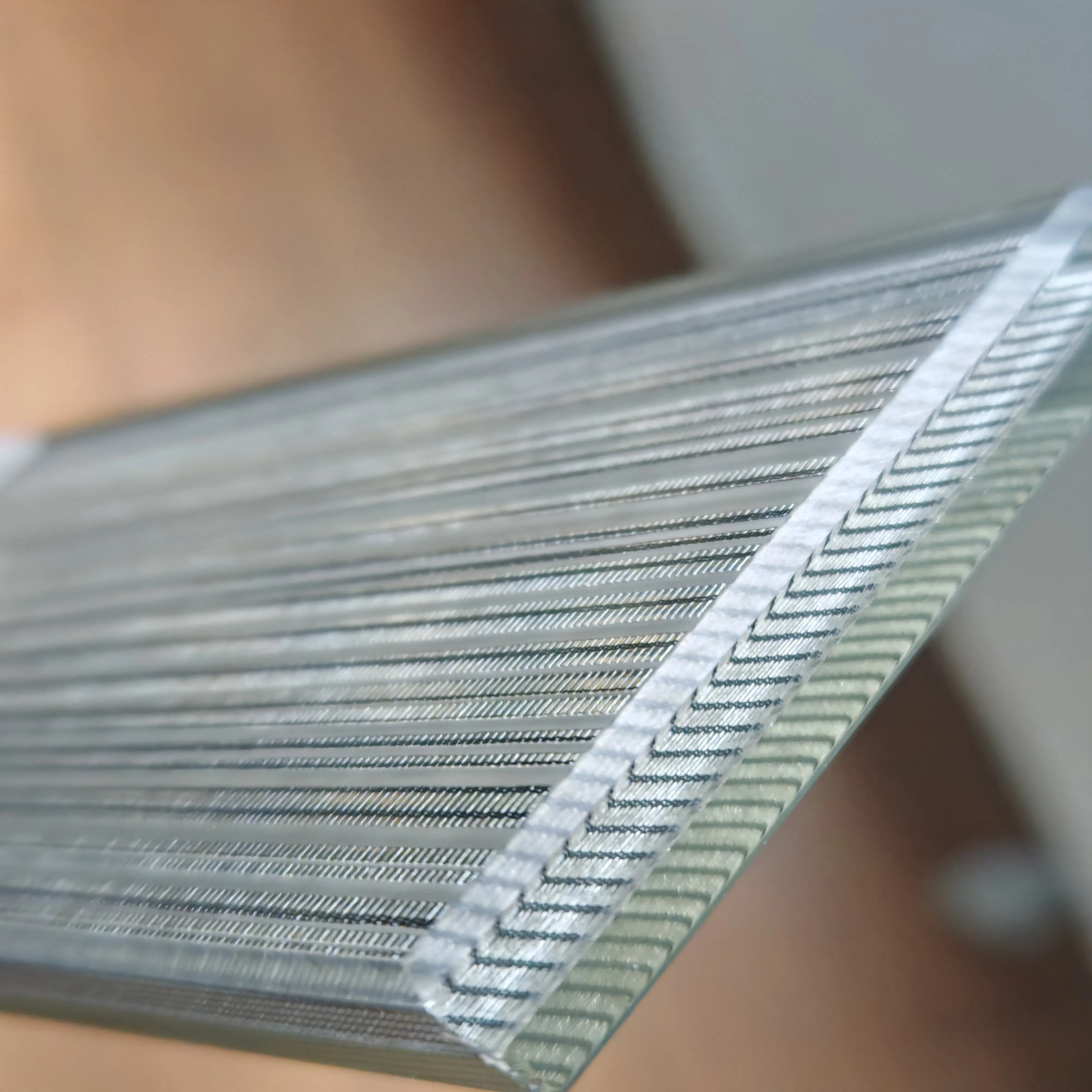 Fashionable Laminated Glass Panels for Contemporary Furniture Design