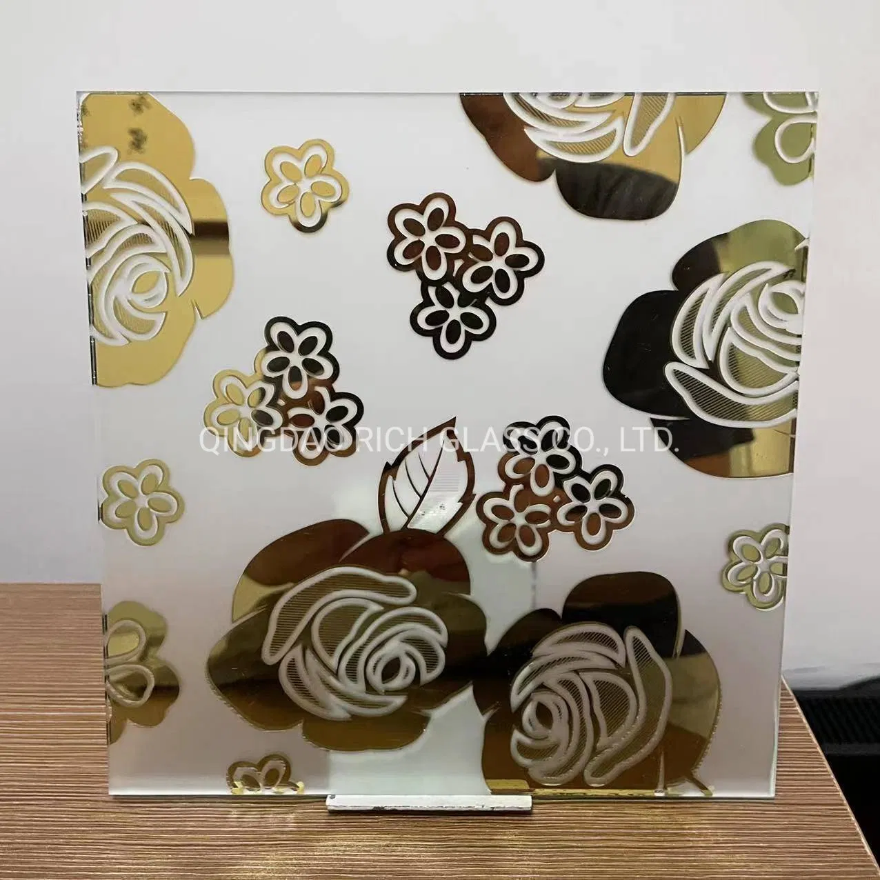 4.5mm 5mm Acid Etched Titanium Glass Customer Design for Decorative Frosted