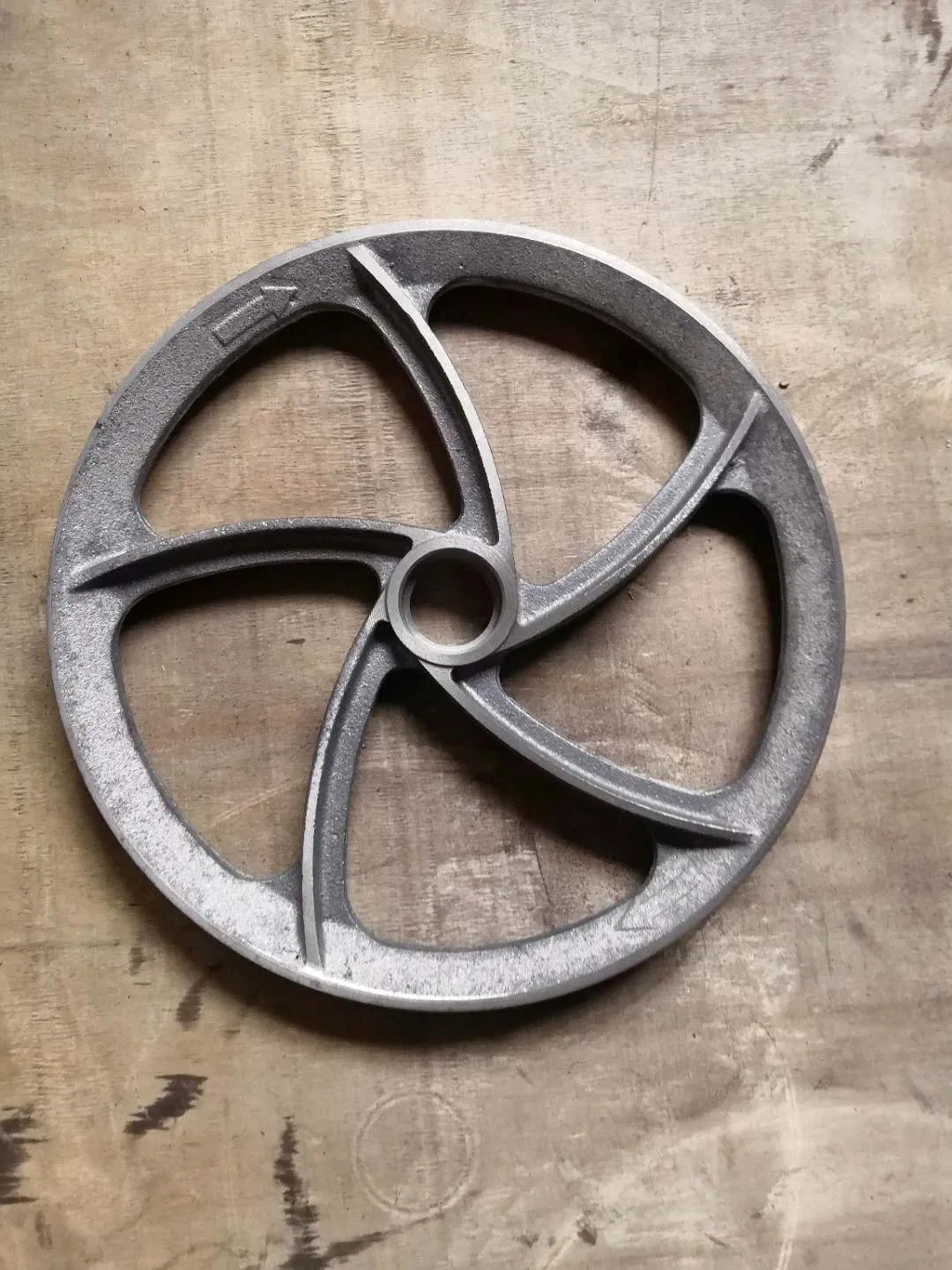 Heavy Duty Cast Iron V Roller