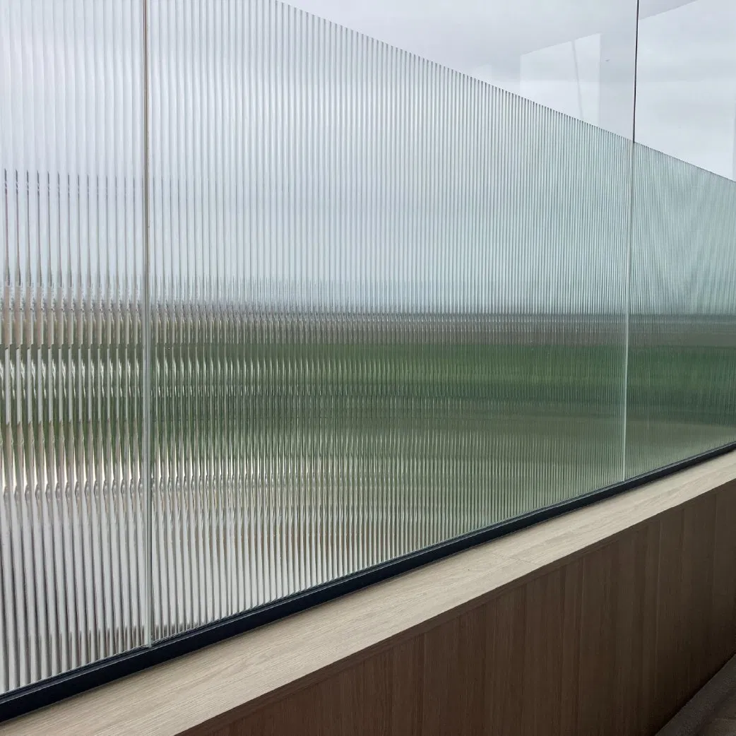 Customize 6mm Clear Tempered Fluted Glass for Window Door Partition Railing Glass Decor