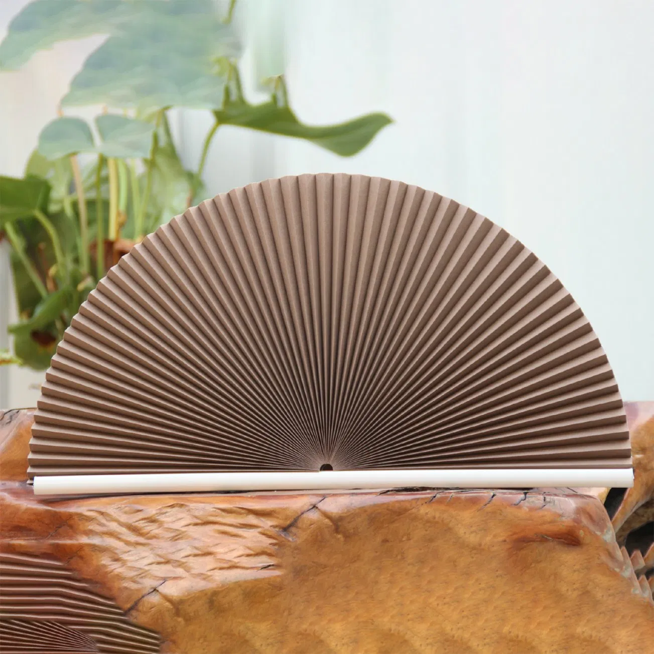 Soft and Supple Honeycomb Blind Fabric for Smooth and Velvety Window Treatment