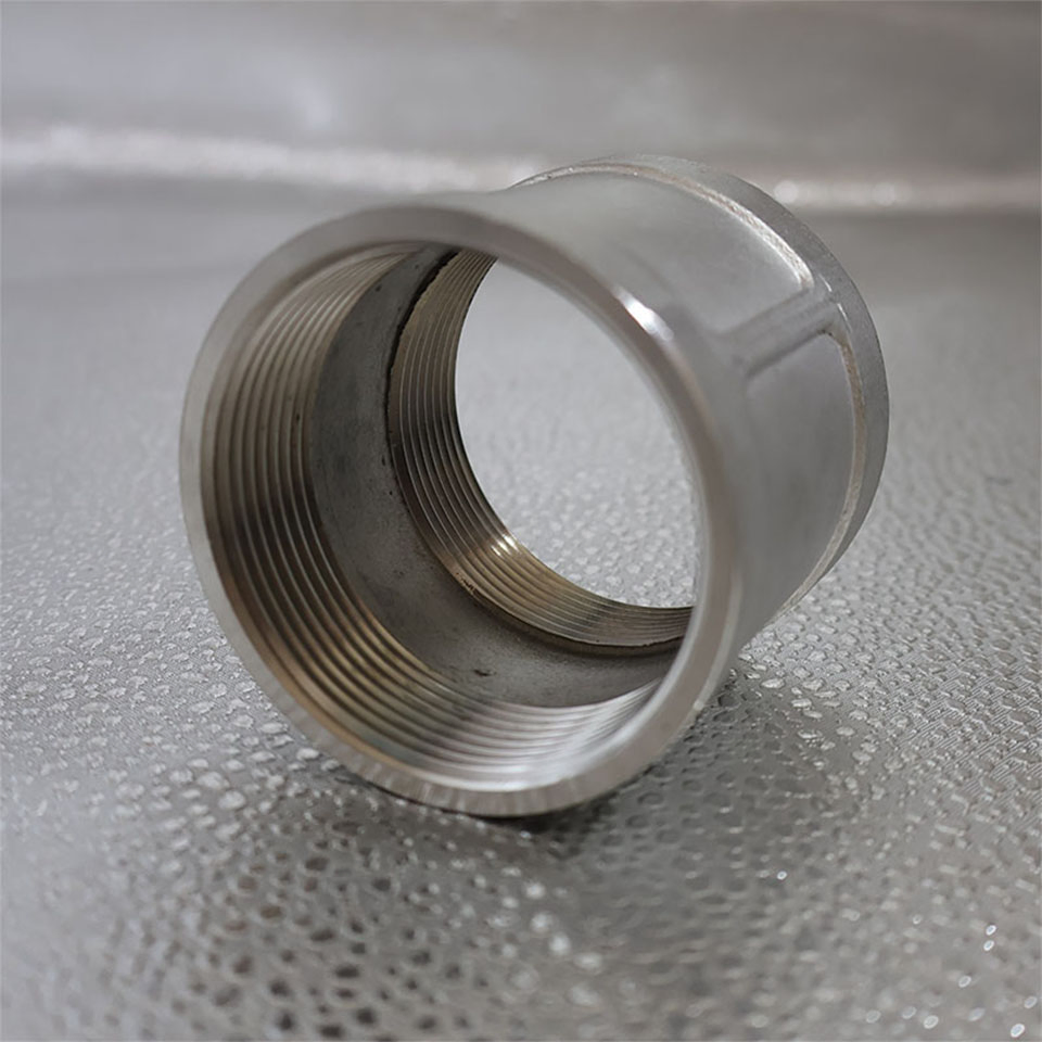 Casting Stainless Steel 304/316 Pipe Fittings Female Thread Reducing Socket Banded