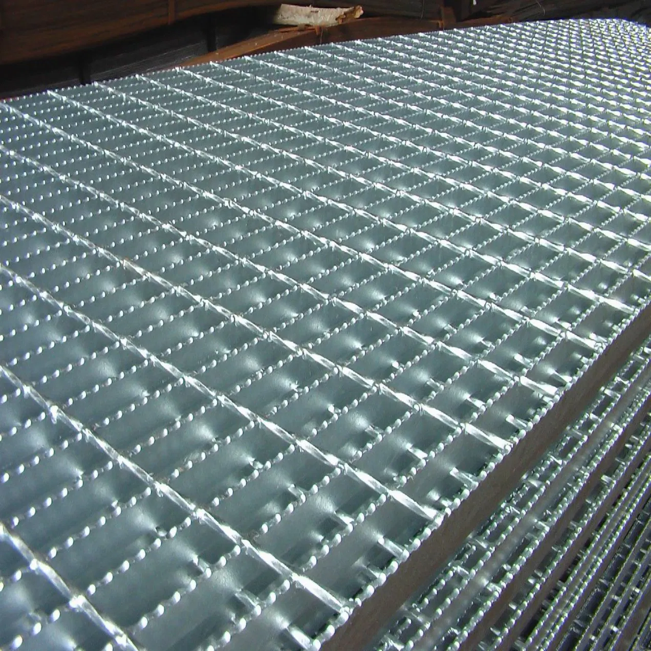 High Quality Galvanised Serrated Steel Grating