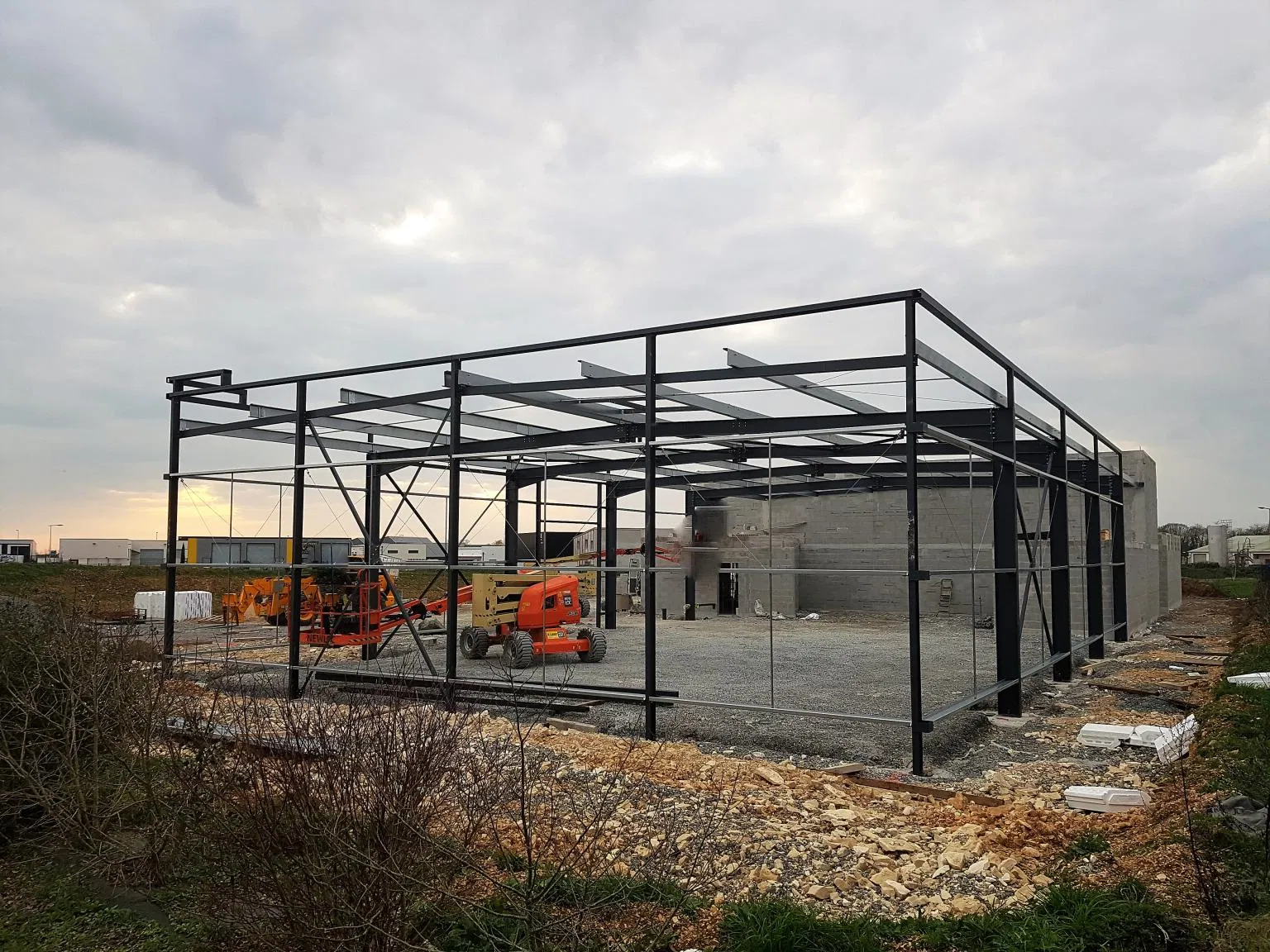 Welding or Bolt Steel Column, Beam, Truss Building Material Warehouse