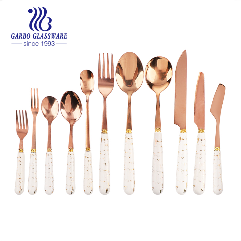 Garbo China Competitive Price Elctroplated 410 Stainless Steel Fruit Fork Dessert Fork Cake Fork with White Ceramic Handle Hotel Restaurant Cafe Serving Fork