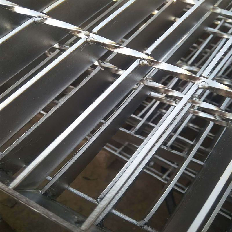 Solid Ground in The Sky Easy Installation Steel Grating