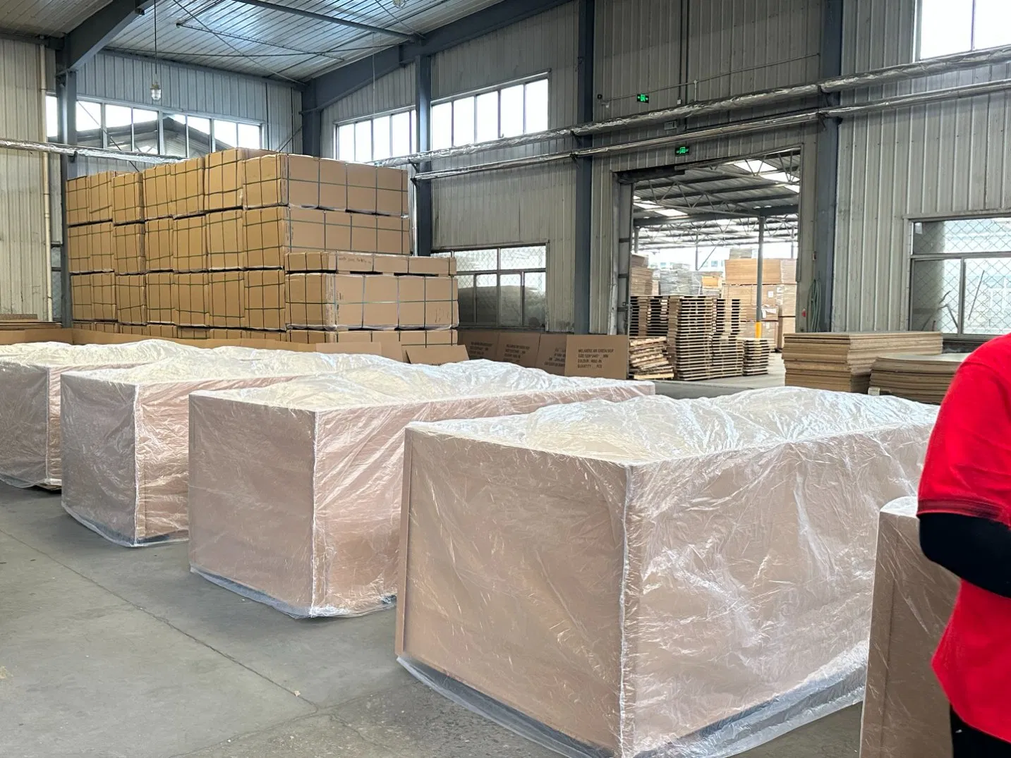 18mm Moisture Proof Wood Grain Surface Melamine Coated MDF