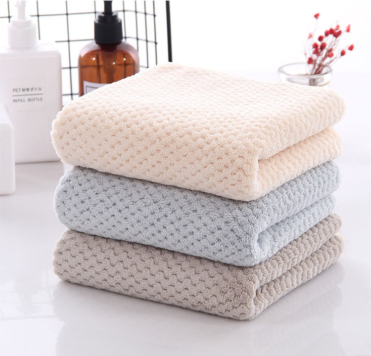 Factory Wholesale Waffle Design Bath Towel for Hotel Beauty Salon Use Cheap Towels