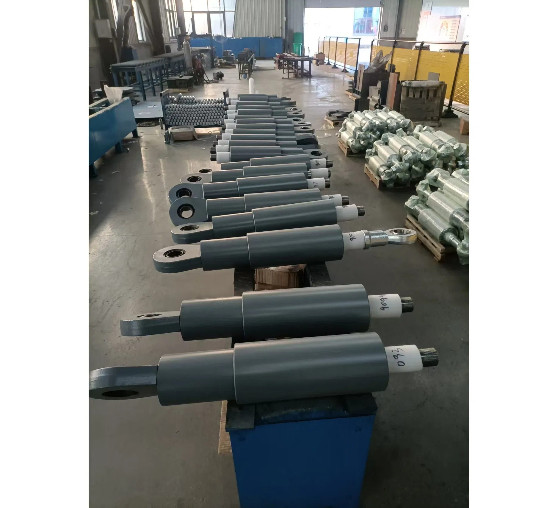 Compatible with Seismic Isloation Bearing Viscous Fluid Damper