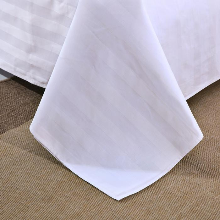 Customized Embroidered Cotton Comforter Pillowcases Flat Bed Sheets 3cm Satin Stripe Hotel Bedding